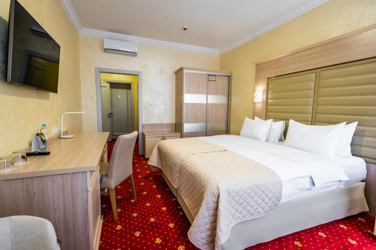 France Hotel 5*