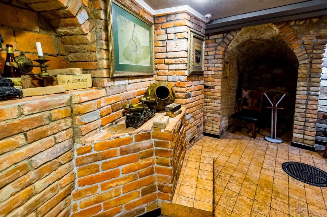 Hotel France 5*